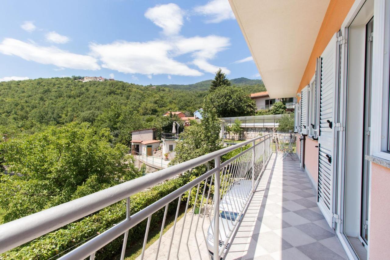 Apartments Vesna Opatija Exteriör bild