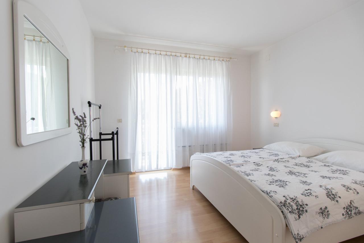 Apartments Vesna Opatija Exteriör bild