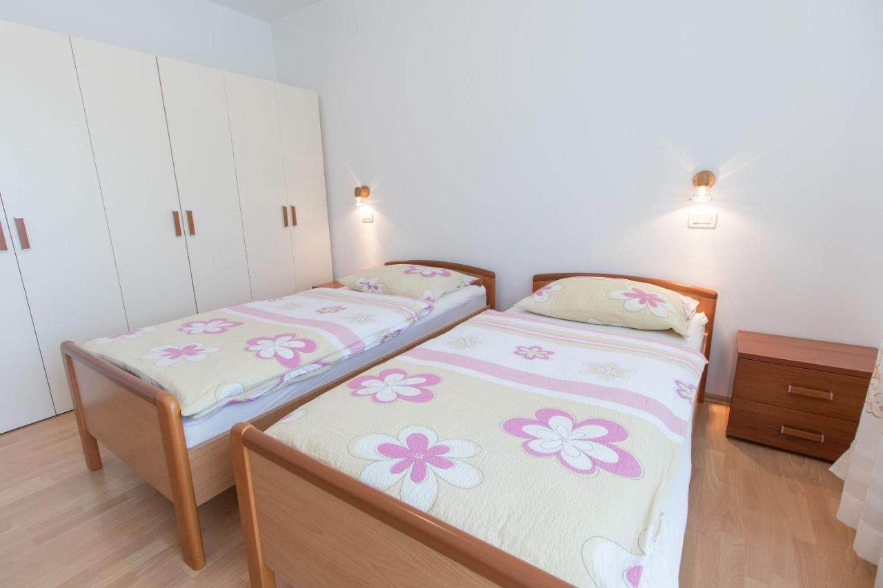 Apartments Vesna Opatija Exteriör bild
