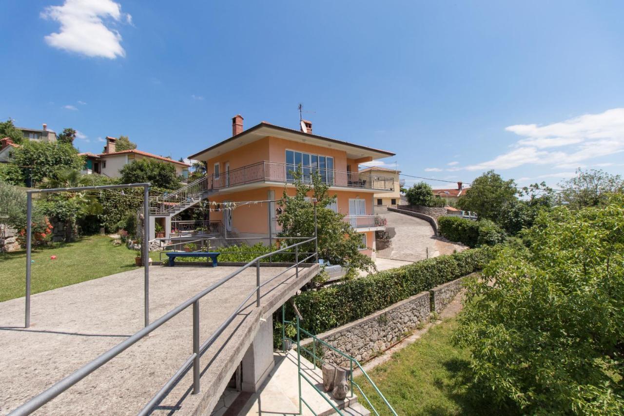 Apartments Vesna Opatija Exteriör bild